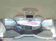 2005 Chevrolet Silverado 1500 z VIN 1GCEC14T85Z331547, wystawiony jako Copart lot #88921415 z przebiegiem 174 810 mil mil oraz Czysty tytuł • Clean title. Historia ofert i sprzedaży dostępna na DreamBid. Obrazek 12.