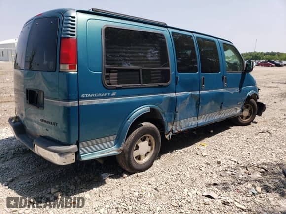 1998 Chevrolet Express Cargo YF7 с VIN 1GBFG15R7W1011202, выставлен на аукционе Copart как лот 58247345 с пробегом Не указан миль и На запчасти • Non repairable. История ставок и продаж доступна на DreamBid. Изображение 3.