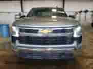 2025 Chevrolet Silverado 1500 z VIN 3GCPKKEK5SG139036, wystawiony jako Copart lot #68049775 z przebiegiem 8 130 mil mil oraz Szkoda całkowita • Salvage title. Historia ofert i sprzedaży dostępna na DreamBid. Obrazek 5.