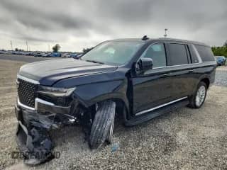 2024 Cadillac Escalade ESV 4WD Luxury z VIN 1GYS4JKL3RR183701, wystawiony jako Copart lot #86230805 z przebiegiem 11 991 mil mil oraz Szkoda całkowita • Salvage title. Historia ofert i sprzedaży dostępna na DreamBid. Obrazek 1.