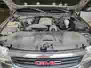 2005 GMC Sierra 1500 SLT z VIN 2GTEK19B551275045, wystawiony jako Copart lot #69453525 z przebiegiem 134 540 mil mil oraz Czysty tytuł • Clean title. Historia ofert i sprzedaży dostępna na DreamBid. Obrazek 11.
