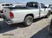 2000 Dodge Dakota с VIN 1B7FL26X8YS588909, выставлен на аукционе Copart как лот 52428235 с пробегом 156 894 миль миль и Чистый • Clean title. История ставок и продаж доступна на DreamBid. Изображение 3.