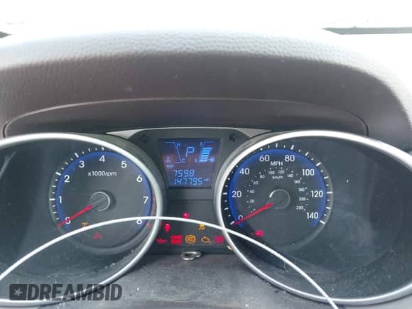 2015 Hyundai Tucson SE с VIN KM8JUCAG7FU060327, выставлен на аукционе IAAI как лот 42994310 с пробегом 147 795 миль миль и . История ставок и продаж доступна на DreamBid. Изображение 7.