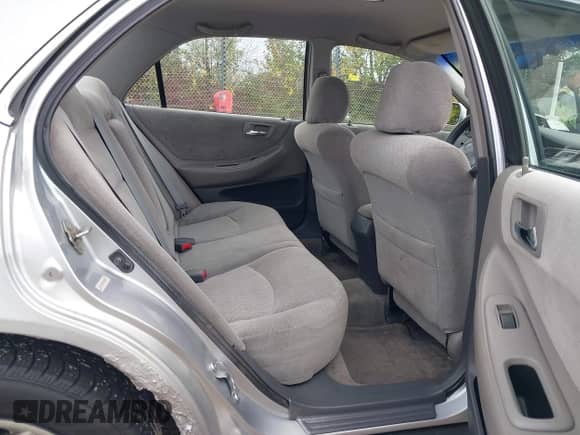 2002 Honda Accord LX with VIN 1HGCG56412A080391, listed as a IAAI auction lot 43441589 with 124,833 mi miles and . Bid and sale history available at DreamBid. Image 8.