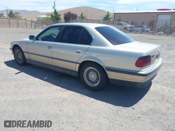 1997 BMW 7 Series 740i with VIN WBAGF8323VDL47876, listed as a IAAI auction lot 42861334 with 190,914 mi miles and . Bid and sale history available at DreamBid. Image 3.