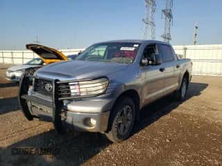 2007 Toyota Tundra SR5 z VIN 5TBDV54157S457051, wystawiony jako Copart lot #80162075 z przebiegiem Nie podano mil oraz Czysty tytuł • Clean title. Historia ofert i sprzedaży dostępna na DreamBid. Obrazek 1.