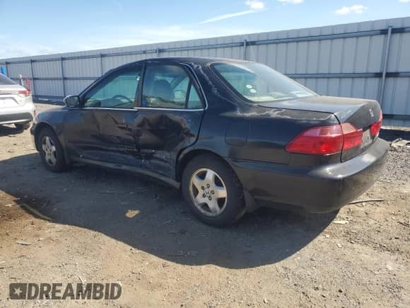 1998 Honda Accord EX with VIN 1HGCG1657WA030196, listed as a Copart auction lot 85301735 with 148,472 mi miles and Salvage title. Bid and sale history available at DreamBid. Image 2.