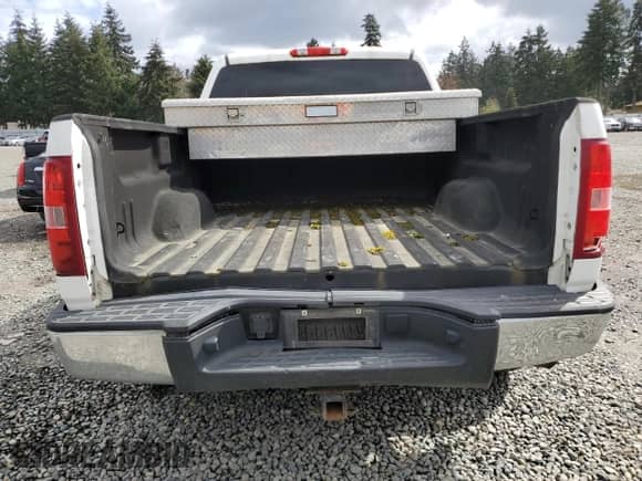 2013 Chevrolet Silverado 1500 LT с VIN 3GCPKSEAXDG294997, выставлен на аукционе Copart как лот 51575565 с пробегом 200 645 миль миль и Списание • Salvage title. История ставок и продаж доступна на DreamBid. Изображение 6.