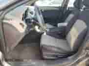 2012 Chevrolet Malibu 1LS z VIN 1G1ZB5E06CF322160, wystawiony jako Copart lot #84866225 z przebiegiem 84 438 mil mil oraz Szkoda całkowita • Salvage title. Historia ofert i sprzedaży dostępna na DreamBid. Obrazek 7.