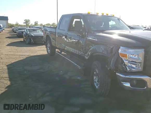 2016 Ford F-250 Lariat z VIN 1FT7W2BT7GEA97257, wystawiony jako Copart lot #69936705 z przebiegiem 136 985 mil mil oraz Szkoda całkowita • Salvage title. Historia ofert i sprzedaży dostępna na DreamBid. Obrazek 13.