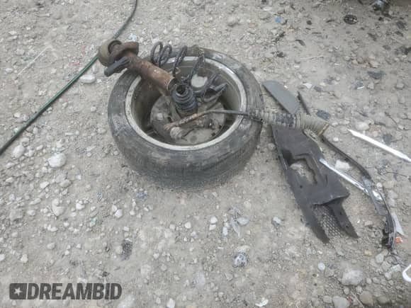 2015 Chevrolet Impala LTZ with VIN 2G1165S33F9160825, listed as a Copart auction lot 81244475 with 174,725 mi miles and Clean title. Bid and sale history available at DreamBid. Image 12.