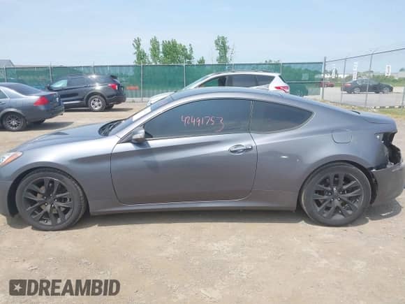2015 Hyundai Genesis Coupe 3.8L Base с VIN KMHHU6KJ0FU124671, выставлен на аукционе IAAI как лот 42491753 с пробегом 119 967 миль миль и . История ставок и продаж доступна на DreamBid. Изображение 14.