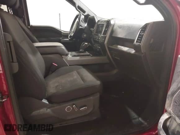 2017 Ford F-150 XL z VIN 1FTEX1EP9HFA86558, wystawiony jako IAAI lot #41521551 z przebiegiem Nie podano mil oraz . Historia ofert i sprzedaży dostępna na DreamBid. Obrazek 5.