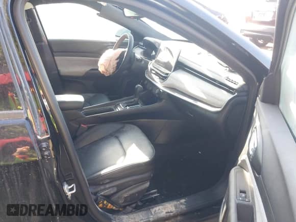 2024 Jeep Compass Latitude Lux z VIN 3C4NJDFN0RT155497, wystawiony jako IAAI lot #43220334 z przebiegiem 16 779 mil mil oraz . Historia ofert i sprzedaży dostępna na DreamBid. Obrazek 5.
