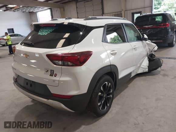 2023 Chevrolet TrailBlazer LT с VIN KL79MPS28PB070974, выставлен на аукционе IAAI как лот 42643373 с пробегом 42 166 миль миль и . История ставок и продаж доступна на DreamBid. Изображение 4.