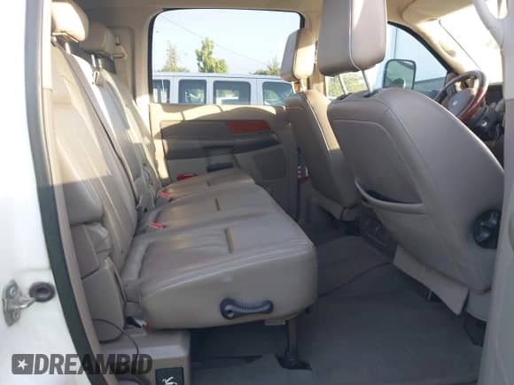 2007 Dodge 2500 Laramie with VIN 3D3KS29AX7G842819, listed as a IAAI auction lot 43108306 with 248,183 mi miles and . Bid and sale history available at DreamBid. Image 8.