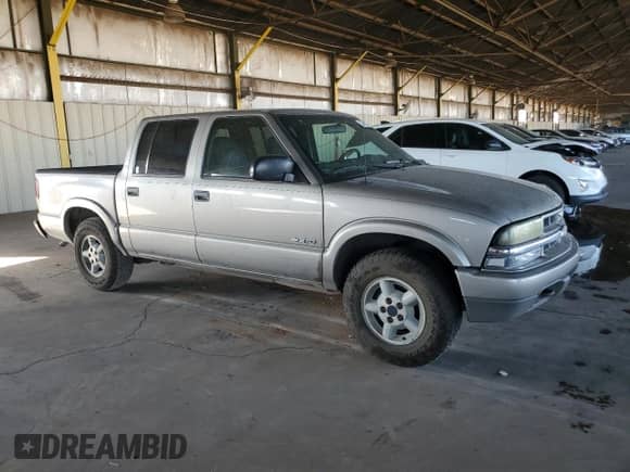 2004 Chevrolet S-10 LS с VIN 1GCDT13X04K132614, выставлен на аукционе Copart как лот 74753574 с пробегом Не указан миль и Чистый • Clean title. История ставок и продаж доступна на DreamBid. Изображение 4.