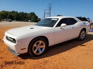 2010 Dodge Challenger R/T with VIN 2B3CJ5DT6AH191174, listed as a Copart auction lot 81405505 with 98,482 mi miles and Salvage title. Bid and sale history available at DreamBid. Image 1.