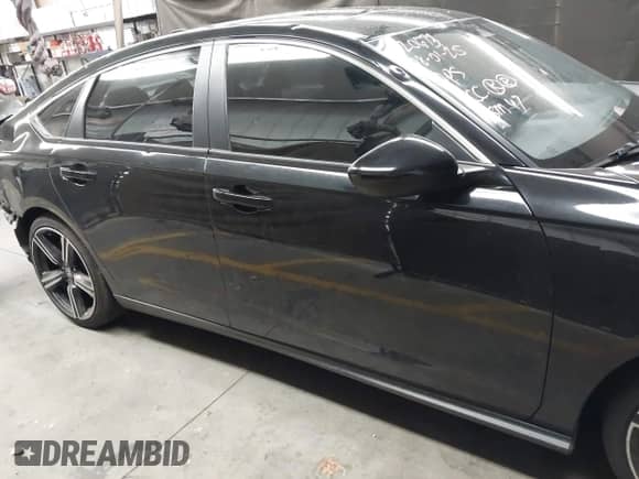 2023 Honda Accord Sport с VIN 1HGCY2F58PA043771, выставлен на аукционе IAAI как лот 43000673 с пробегом 37 996 миль миль и . История ставок и продаж доступна на DreamBid. Изображение 13.
