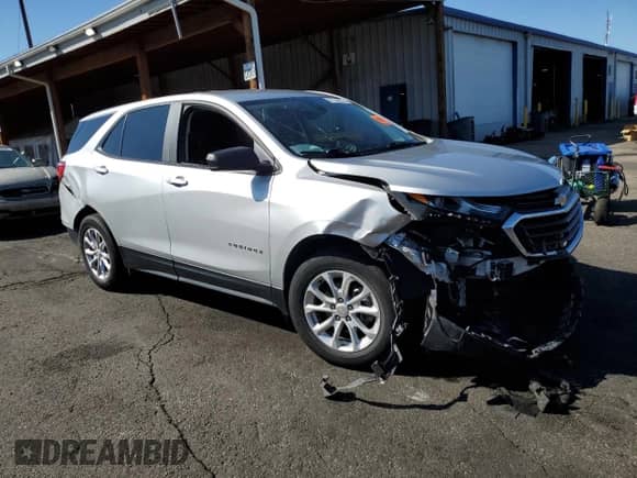 2021 Chevrolet Equinox LS z VIN 3GNAXSEVXMS130096, wystawiony jako Copart lot #81244635 z przebiegiem Nie podano mil oraz Nie do naprawy • Non repairable. Historia ofert i sprzedaży dostępna na DreamBid. Obrazek 4.