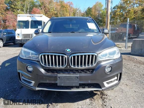 2016 BMW X5 xDrive35i with VIN 5UXKR0C55G0P19856, listed as a IAAI auction lot 43443433 with 133,652 mi miles and . Bid and sale history available at DreamBid. Image 12.