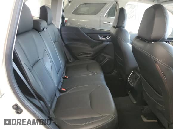 2019 Subaru Forester Touring z VIN JF2SKAWC7KH514752, wystawiony jako Copart lot #69061925 z przebiegiem 55 218 mil mil oraz Szkoda całkowita • Salvage title. Historia ofert i sprzedaży dostępna na DreamBid. Obrazek 11.