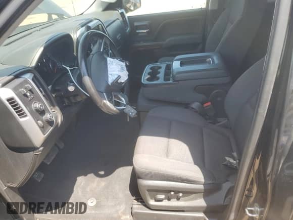 2019 GMC Sierra 1500 SLE with VIN 2GTV2MECXK1127002, listed as a Copart auction lot 61127735 with 63,923 mi miles and Salvage title. Bid and sale history available at DreamBid. Image 7.