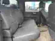 2024 Chevrolet Silverado 2500HD Work Truck z VIN 2GC4YLE76R1240298, wystawiony jako Copart lot #58204195 z przebiegiem 23 460 mil mil oraz Szkoda całkowita • Salvage title. Historia ofert i sprzedaży dostępna na DreamBid. Obrazek 10.