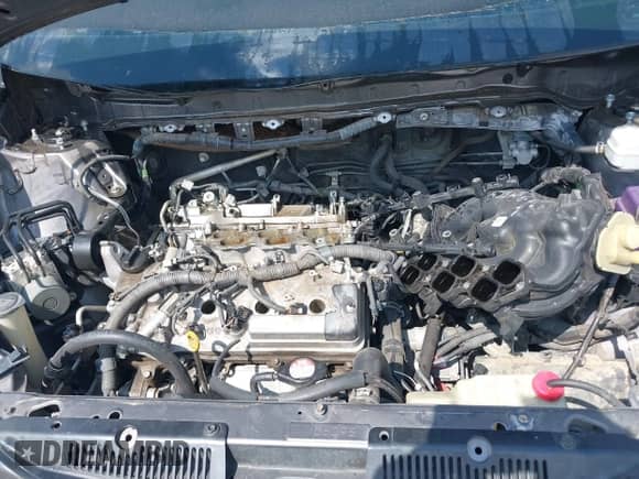 2011 Toyota Sienna XLE AAS with VIN 5TDYK3DC1BS122532, listed as a IAAI auction lot 43271960 with 229,353 mi miles and . Bid and sale history available at DreamBid. Image 10.