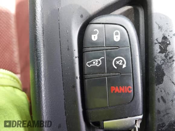 2023 Dodge Durango R/T Plus z VIN 1C4SDHCT7PC686970, wystawiony jako IAAI lot #42156304 z przebiegiem 14 592 mil mil oraz . Historia ofert i sprzedaży dostępna na DreamBid. Obrazek 11.