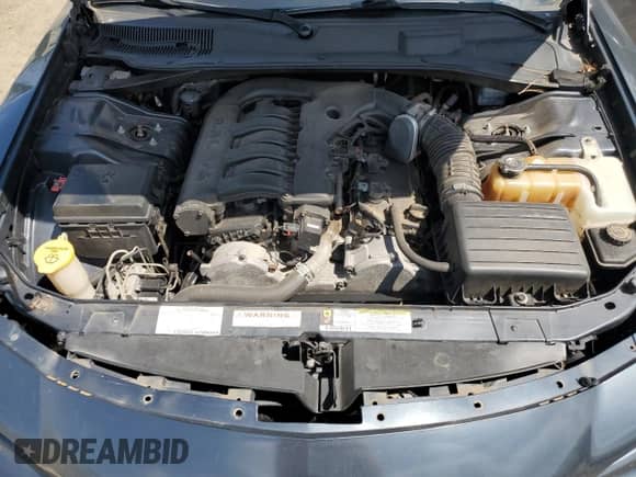 2008 Dodge Charger с VIN 2B3KA43G08H286205, выставлен на аукционе Copart как лот 70762504 с пробегом 183 156 миль миль и Списание • Salvage title. История ставок и продаж доступна на DreamBid. Изображение 13.