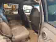 1996 Chevrolet Tahoe Limited z VIN 1GNEC13R4TJ318772, wystawiony jako IAAI lot #41953820 z przebiegiem 250 262 mil mil oraz . Historia ofert i sprzedaży dostępna na DreamBid. Obrazek 8.