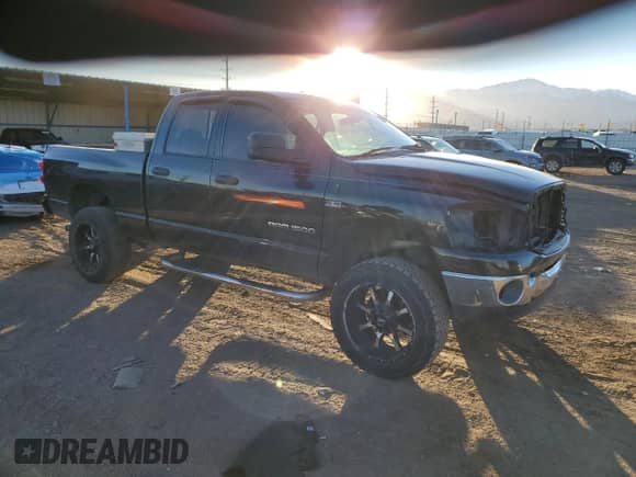 2007 Dodge 1500 ST z VIN 1D7HU18P87J513814, wystawiony jako Copart lot #81496054 z przebiegiem 184 253 mil mil oraz Szkoda całkowita • Salvage title. Historia ofert i sprzedaży dostępna na DreamBid. Obrazek 4.