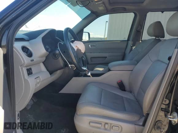 2014 Honda Pilot Touring with VIN 5FNYF3H90EB025527, listed as a Copart auction lot 71250545 with 145,891 mi miles and Salvage title. Bid and sale history available at DreamBid. Image 7.