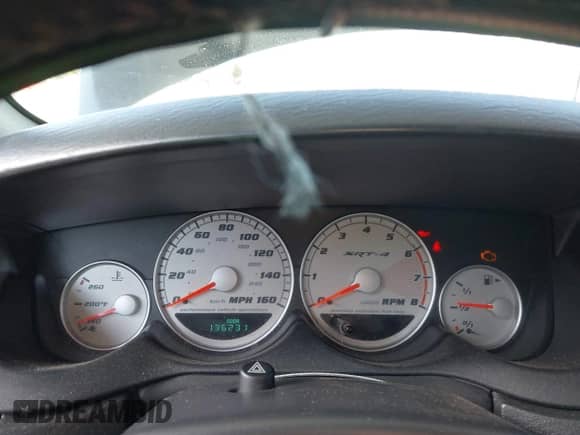 2004 Dodge Neon SRT-4 z VIN 1B3ES66S54D561368, wystawiony jako IAAI lot #42495508 z przebiegiem 136 231 mil mil oraz . Historia ofert i sprzedaży dostępna na DreamBid. Obrazek 7.