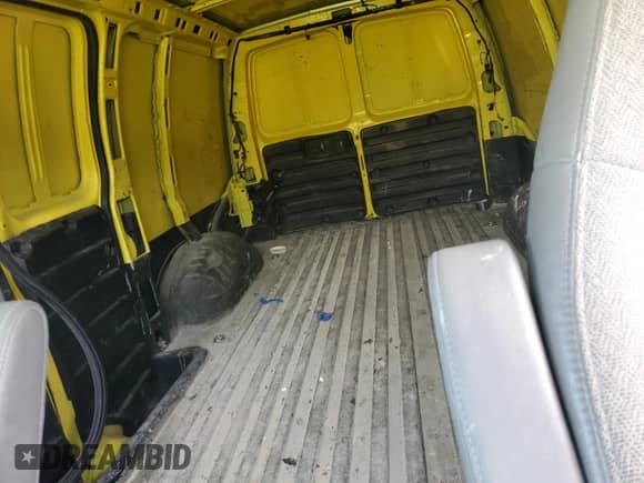 2021 Chevrolet Express Cargo с VIN 1GCWGAFP2M1209756, выставлен на аукционе Copart как лот 57520515 с пробегом 118 304 миль миль и Списание • Salvage title. История ставок и продаж доступна на DreamBid. Изображение 10.