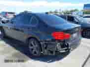 2013 BMW 3 Series 320i z VIN WBA3B1C57DK128344, wystawiony jako IAAI lot #42259273 z przebiegiem 105 213 mil mil oraz . Historia ofert i sprzedaży dostępna na DreamBid. Obrazek 3.