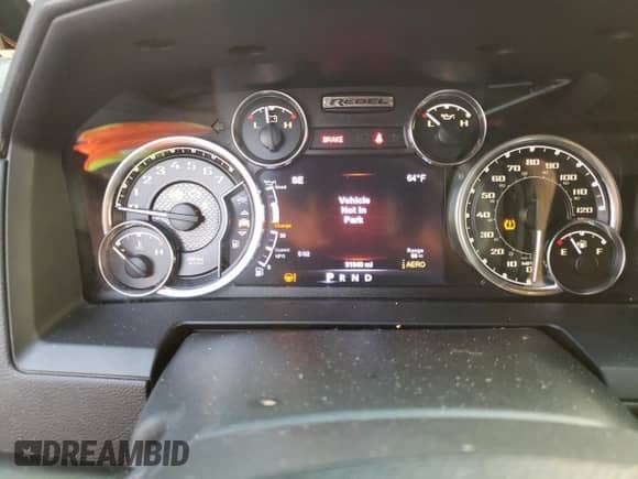 2017 Ram 1500 Rebel z VIN 1C6RR7YTXHS850780, wystawiony jako Copart lot #63870785 z przebiegiem 91 040 mil mil oraz Szkoda całkowita • Salvage title. Historia ofert i sprzedaży dostępna na DreamBid. Obrazek 9.