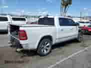 2020 Ram 1500 Limited z VIN 1C6SRFHM6LN319703, wystawiony jako Copart lot #51682135 z przebiegiem 70 459 mil mil oraz Szkoda całkowita • Salvage title. Historia ofert i sprzedaży dostępna na DreamBid. Obrazek 3.