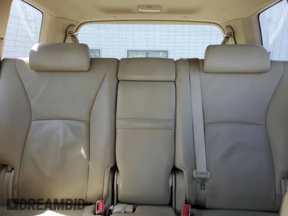 2004 Toyota Highlander с VIN JTEEP21A140064277, выставлен на аукционе Copart как лот 81636785 с пробегом 215 694 миль миль и Списание • Salvage title. История ставок и продаж доступна на DreamBid. Изображение 10.
