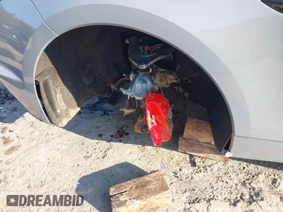 2024 Chevrolet Corvette 3LZ with VIN 1G1YF3D33R5608871, listed as a IAAI auction lot 43182266 with 2,673 mi miles and . Bid and sale history available at DreamBid. Image 20.