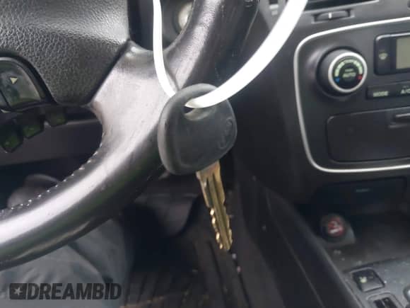 2008 Hyundai Sonata SE с VIN 5NPEU46C58H307049, выставлен на аукционе IAAI как лот 42246835 с пробегом 154 766 миль миль и . История ставок и продаж доступна на DreamBid. Изображение 11.