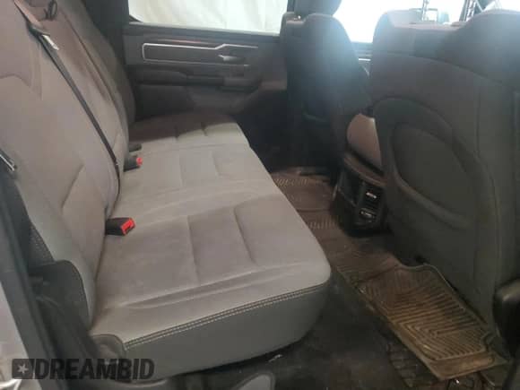 2021 Ram 1500 Lone Star z VIN 1C6SRFFT2MN632047, wystawiony jako Copart lot #61679265 z przebiegiem 159 908 mil mil oraz Czysty tytuł • Clean title. Historia ofert i sprzedaży dostępna na DreamBid. Obrazek 10.