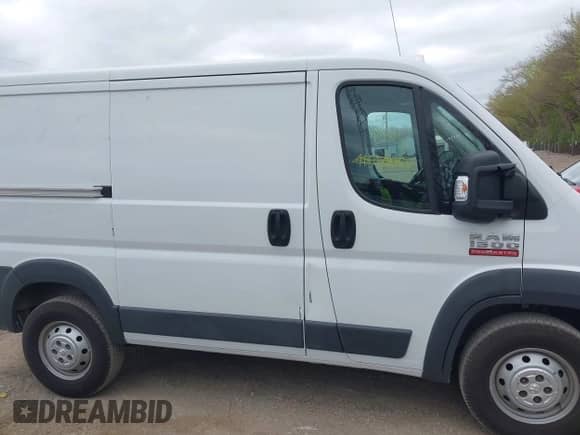 2016 Ram ProMaster Cargo с VIN 3C6TRVNG4GE100150, выставлен на аукционе IAAI как лот 42044338 с пробегом 105 808 миль миль и . История ставок и продаж доступна на DreamBid. Изображение 13.