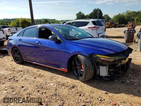 2025 Hyundai Elantra with VIN KMHLW4DK7SU025094, listed as a Copart auction lot 69564505 with 5,580 mi miles and Salvage title. Bid and sale history available at DreamBid. Image 4.