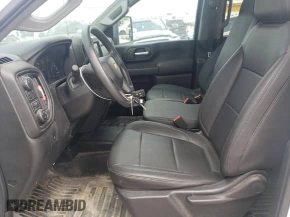 2023 Chevrolet Silverado 3500HD Work Truck с VIN 1GC4YSEY6PF175641, выставлен на аукционе Copart как лот 69237754 с пробегом 33 168 миль миль и Списание • Salvage title. История ставок и продаж доступна на DreamBid. Изображение 7.