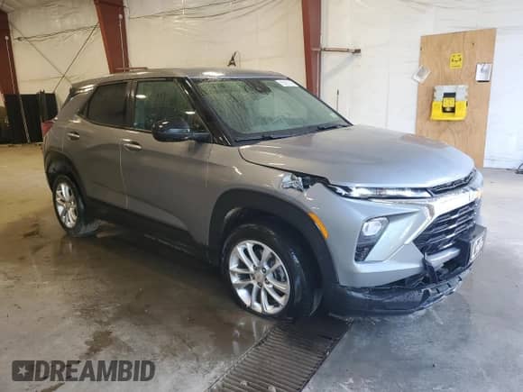 2024 Chevrolet TrailBlazer LS с VIN KL79MNSL8RB162019, выставлен на аукционе Copart как лот 65505145 с пробегом 32 222 миль миль и Списание • Salvage title. История ставок и продаж доступна на DreamBid. Изображение 4.