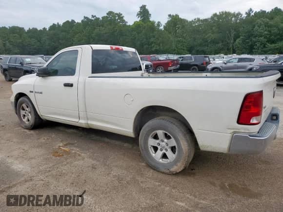 2009 Dodge 1500 SLT with VIN 1D3HB16T09J517575, listed as a Copart auction lot 66301545 with 152,948 mi miles and Clean title. Bid and sale history available at DreamBid. Image 2.
