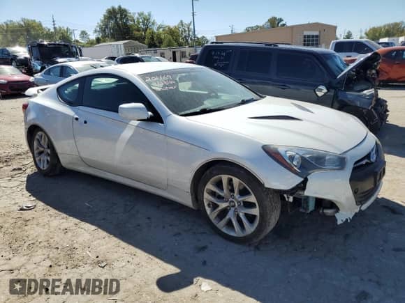 2013 Hyundai Genesis Coupe 2.0T с VIN KMHHT6KD3DU109088, выставлен на аукционе Copart как лот 75105964 с пробегом 176 371 миль миль и Списание • Salvage title. История ставок и продаж доступна на DreamBid. Изображение 4.