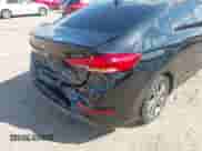 2018 Hyundai Elantra SEL с VIN 5NPD84LFXJH304037, выставлен на аукционе IAAI как лот 43312618 с пробегом 120 143 миль миль и . История ставок и продаж доступна на DreamBid. Изображение 17.